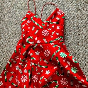 FUN CHRISTMAS DRESS NEVER WORN 🎄